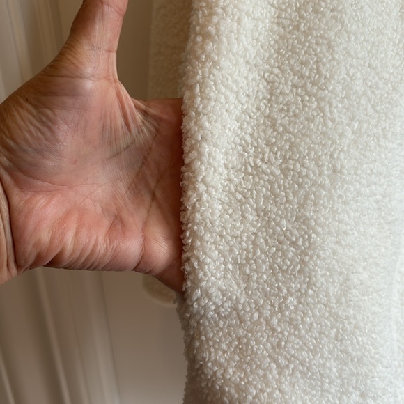 Universal Thread Shacket - Picture 15 of 16